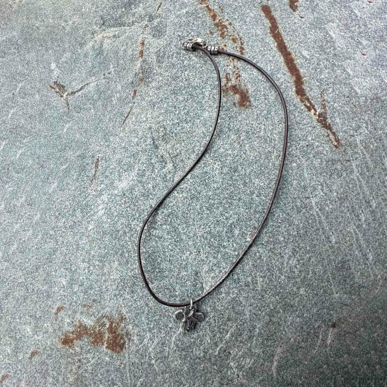 North Idaho style handmade leather necklace jewelry Priest River Sandpoint