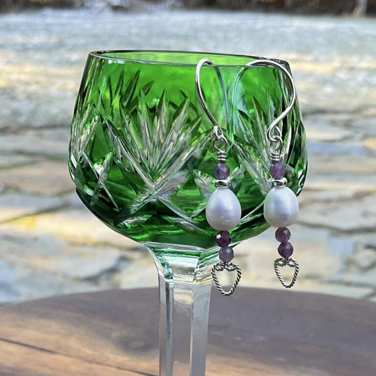 North Idaho style handmade pearl earrings jewelry Priest River Sandpoint